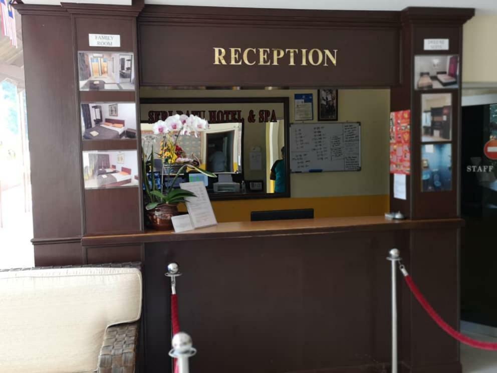 Seri Ratu Hotel & Spa Port Dickson Exterior foto